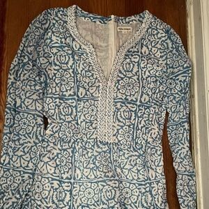 Roller Rabbit long sleeve blue block print dress